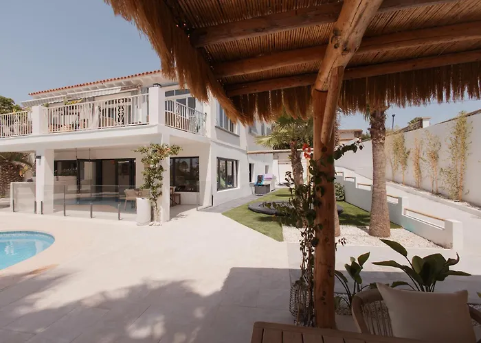 Casa Mona